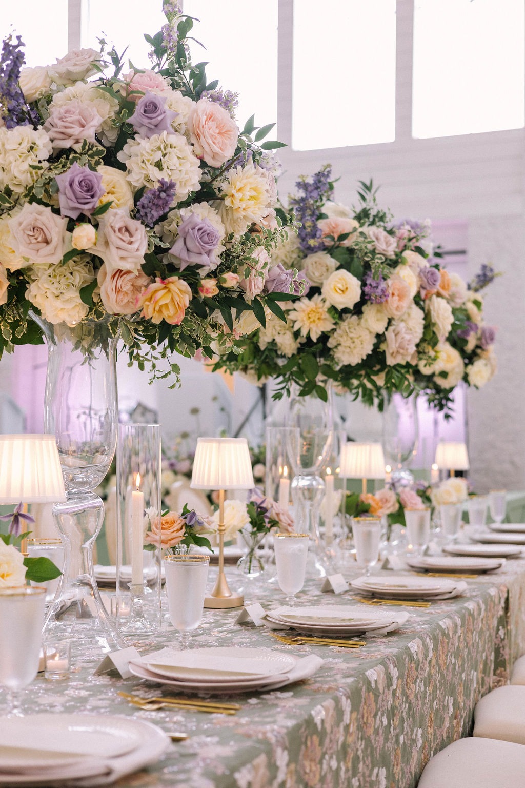 Luxury wedding table setting with blush florals and gold accents in Dallas venue