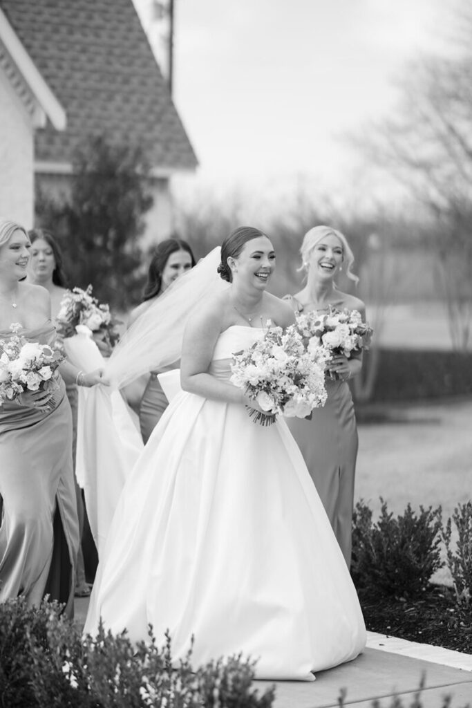 A Timeless Wedding at The Nest at Ruth Farms: Haley & Alex’s Beautiful Celebration 9 Luxury wedding floral arrangements by Vella Nest Floral in Frisco, Texas—elegant bouquets, lush centerpieces, and custom floral designs for timeless celebrations.